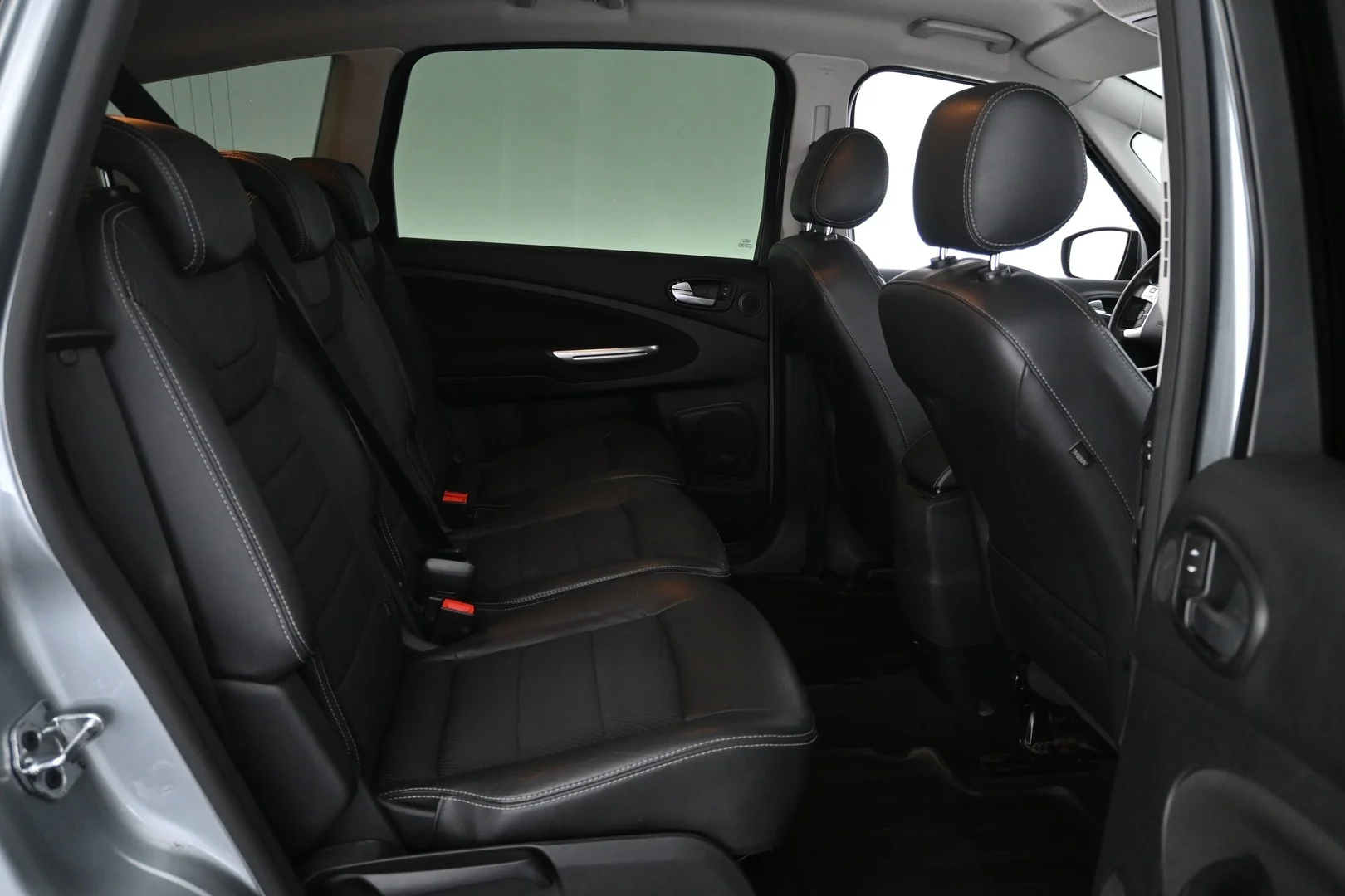 Car Image - 2cNQ7mdBQmKum51xKXoVMH