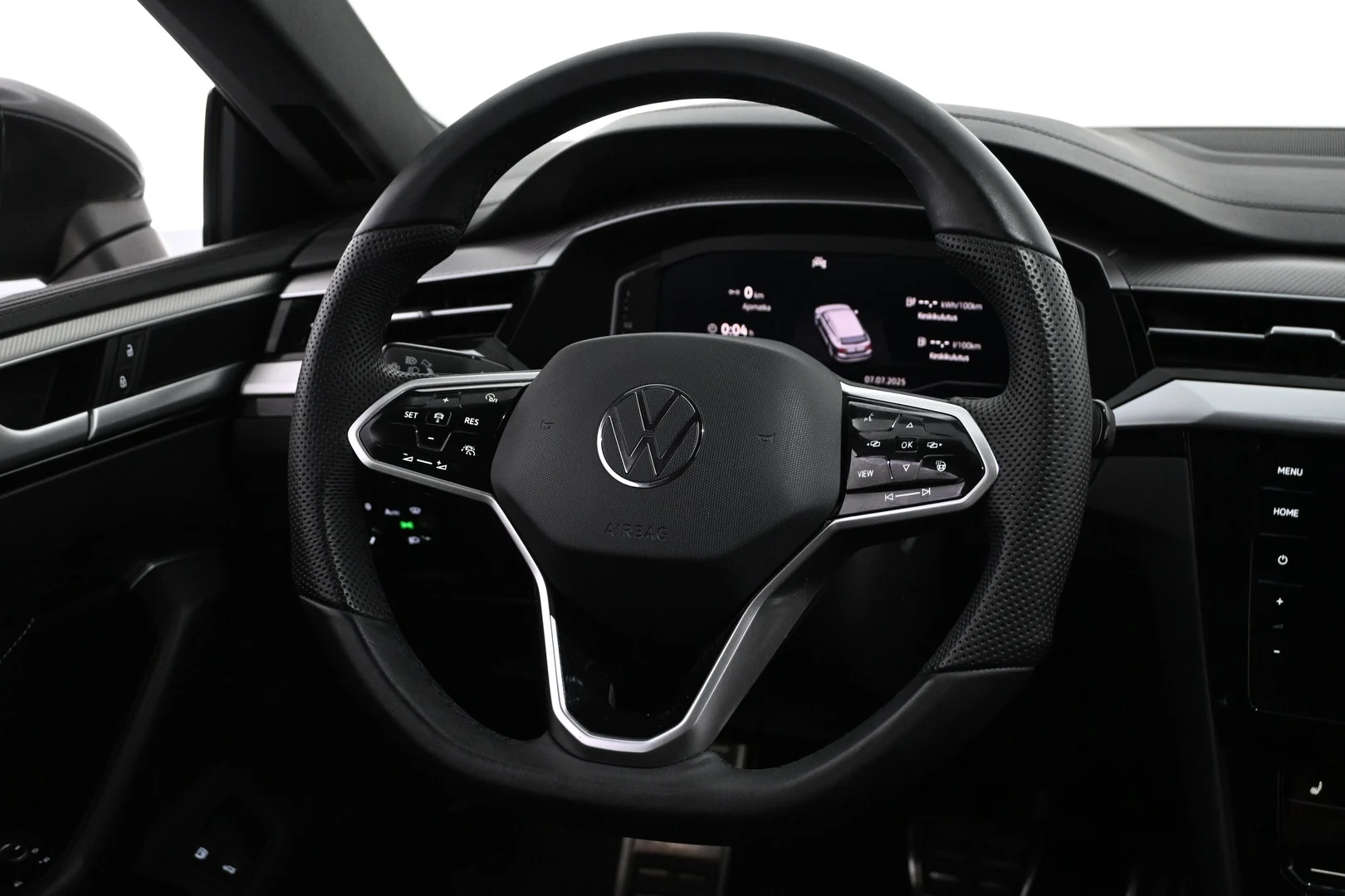 Car Image - 2ebI7q2bHhjJwl9mH4B3oq