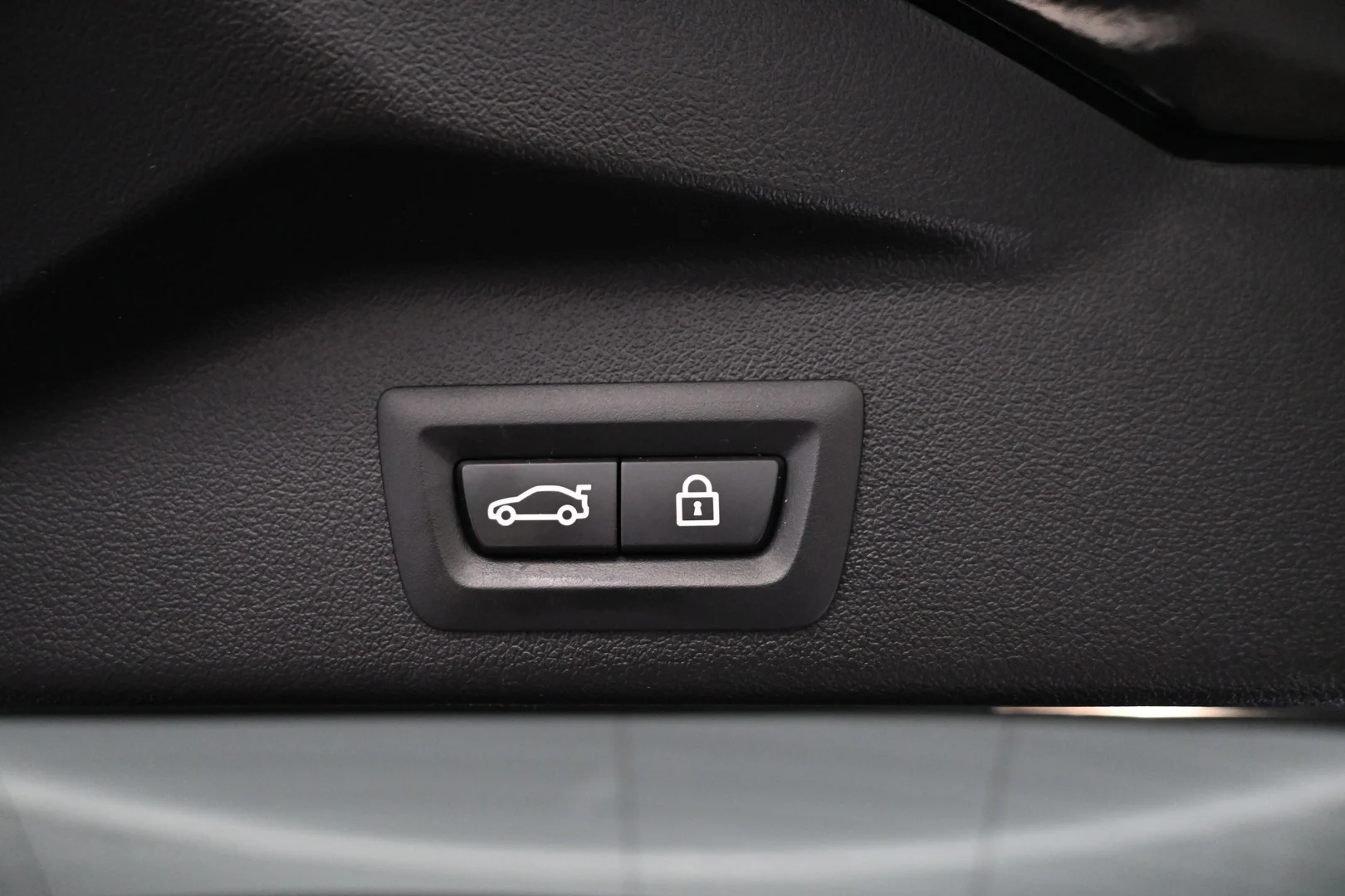 Car Image - 5E4KXZfyUEgmV4zAmwH1XT