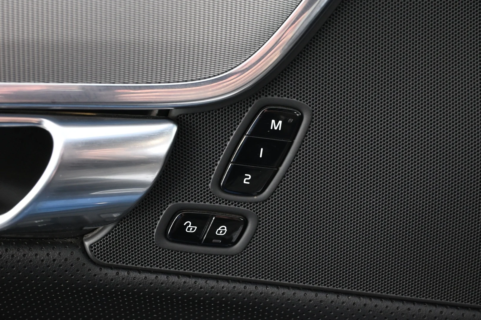 Car Image - 2dYm7XycsODulOP7AOfgx2
