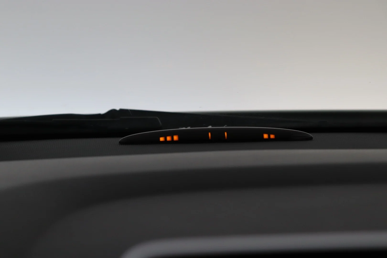 Car Image - 2Jb9mVvy8MAhboROXzbgMM