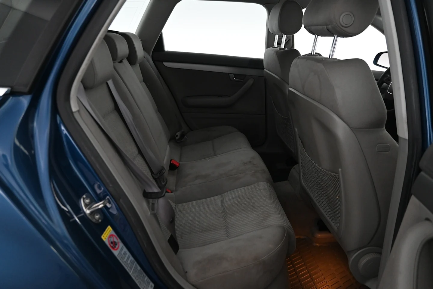 Car Image - 63vyIpfGKLKyzKUb1Umx9k