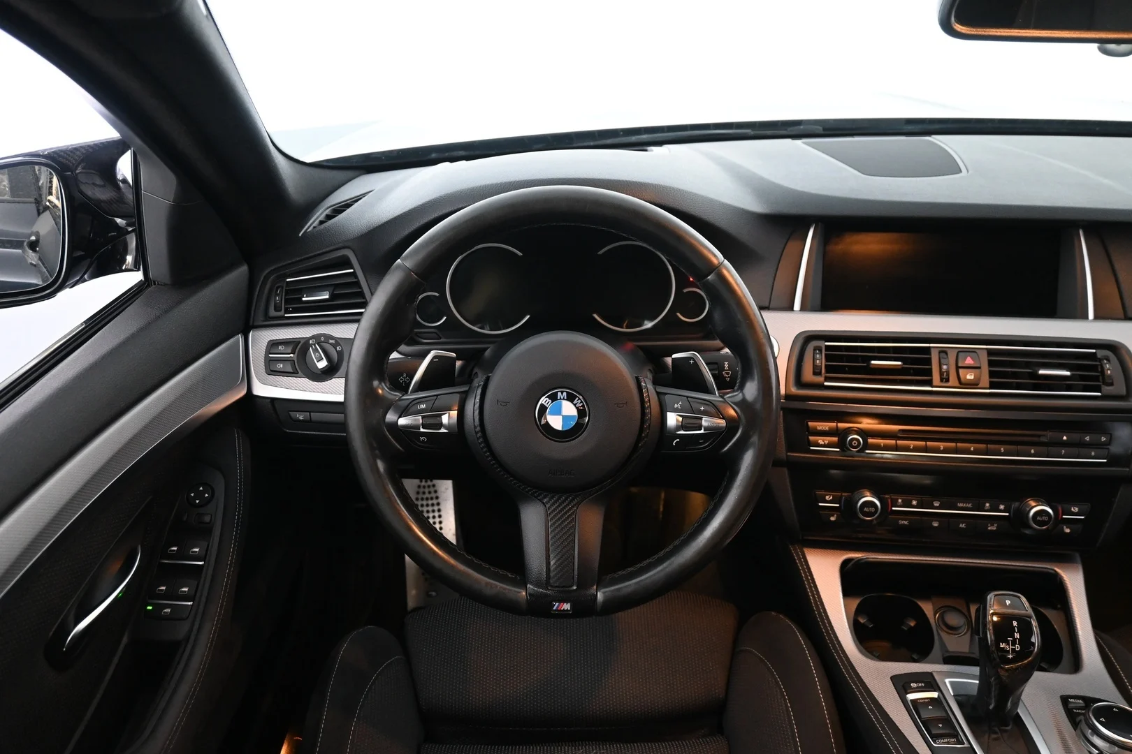 Car Image - 2I1aqlvJ8u0PVynkNLMykL