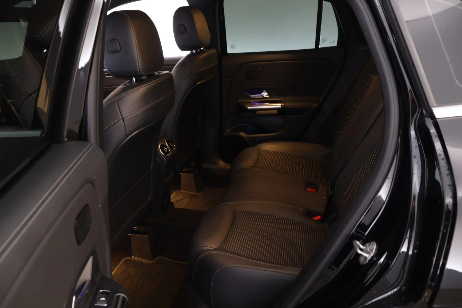 Car Image - 5x40m5MRJlmurbCC1fEay5
