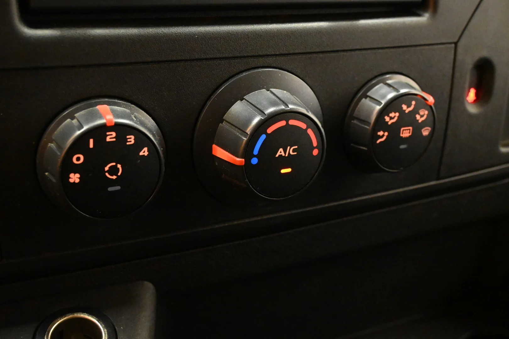 Car Image - 4kkOMQkUMX1Df8rCMpcUqF