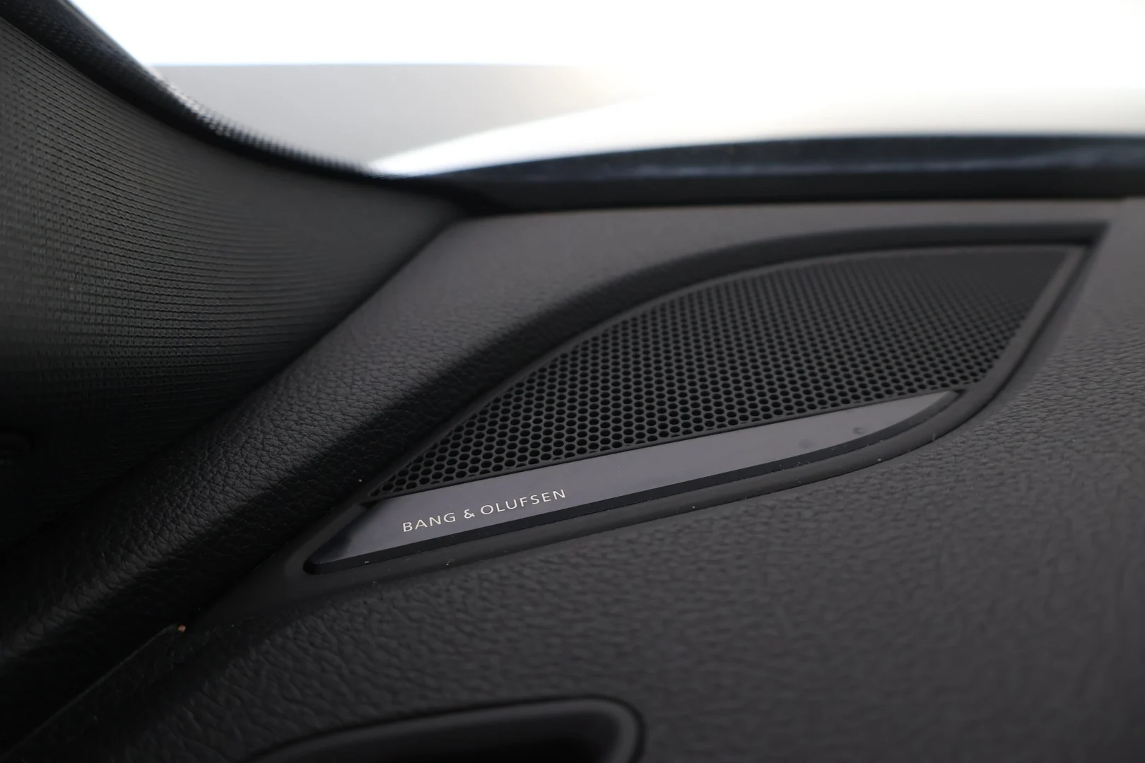 Car Image - tm977Jc8o3FB0ildjuctH