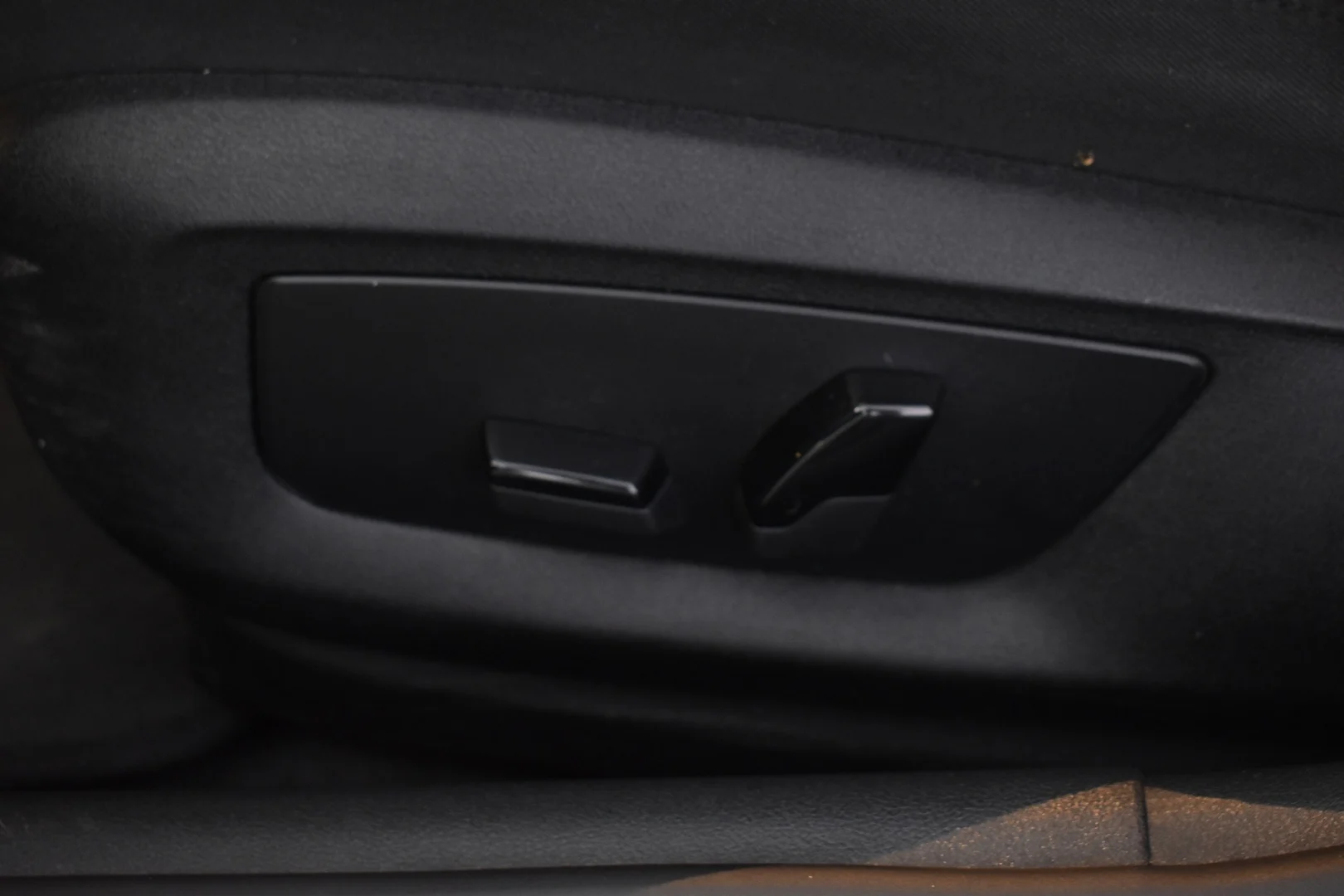 Car Image - 1oljG32WueUWxEFS9mvwgo