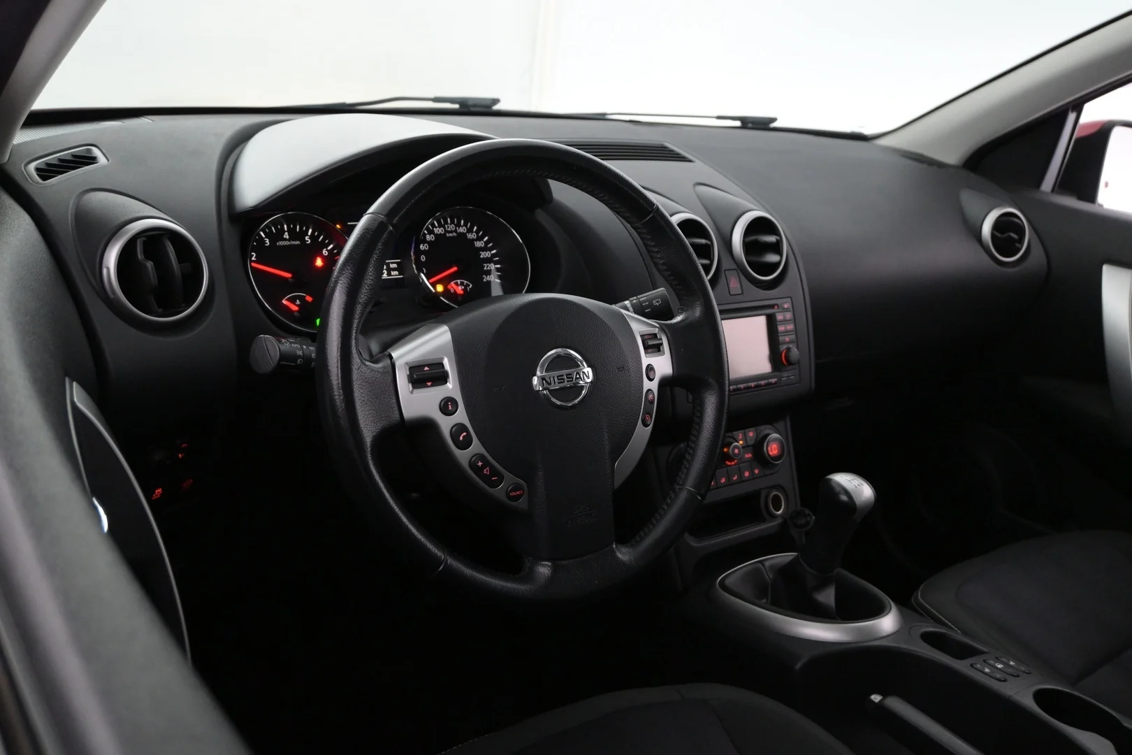 Car Image - 63SjYsyzon0sadtCWDQDKJ