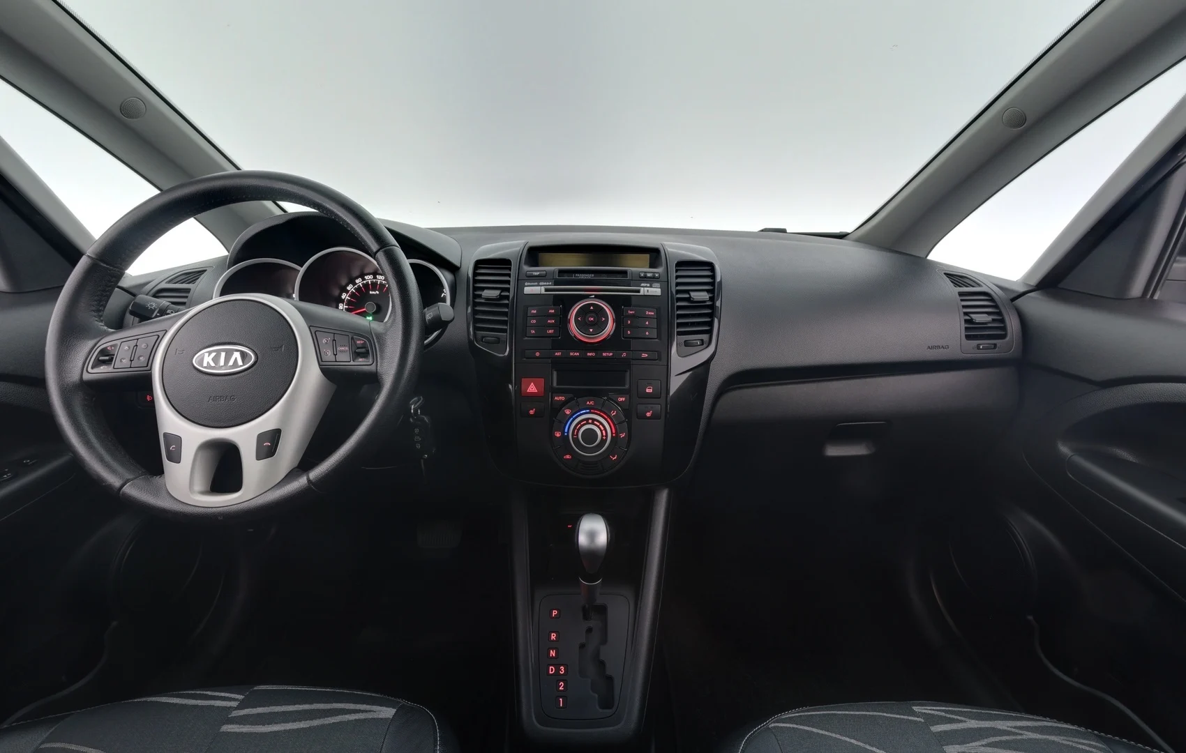 Car Image - 6U5GicPfOwxmLwEJOGwD1e