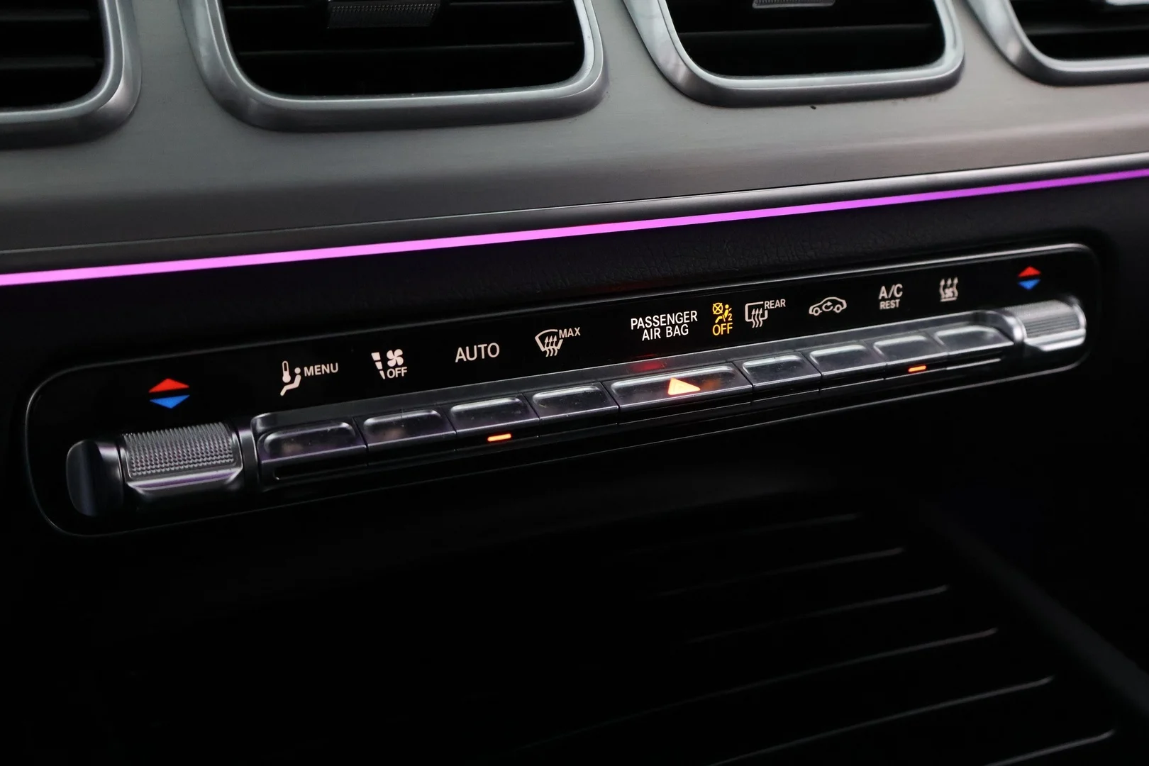 Car Image - 6IfPKWBtpOIJOyttHt3xZy