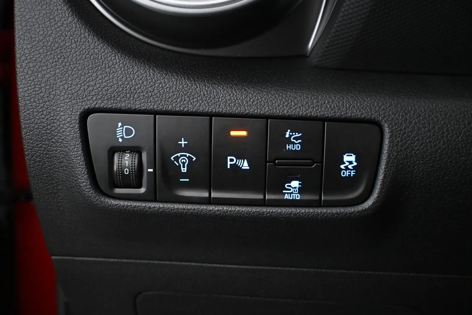 Car Image - 2yuIM8SzGMBMaXkgmcC7TN