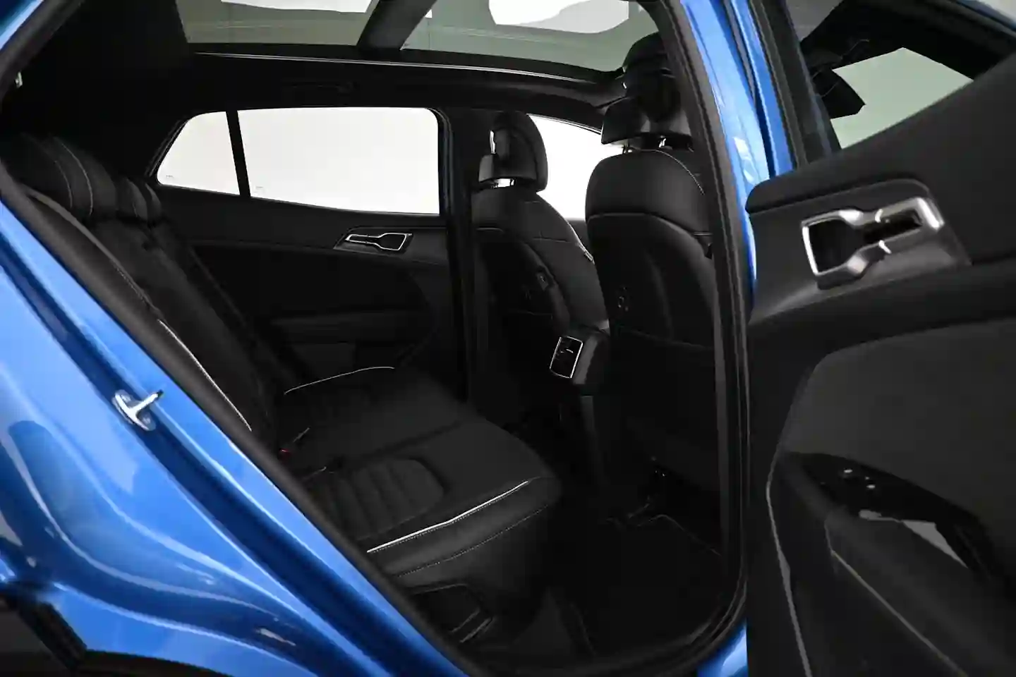Car Image - 31WPzJGehcBWZ2tltHTe8U