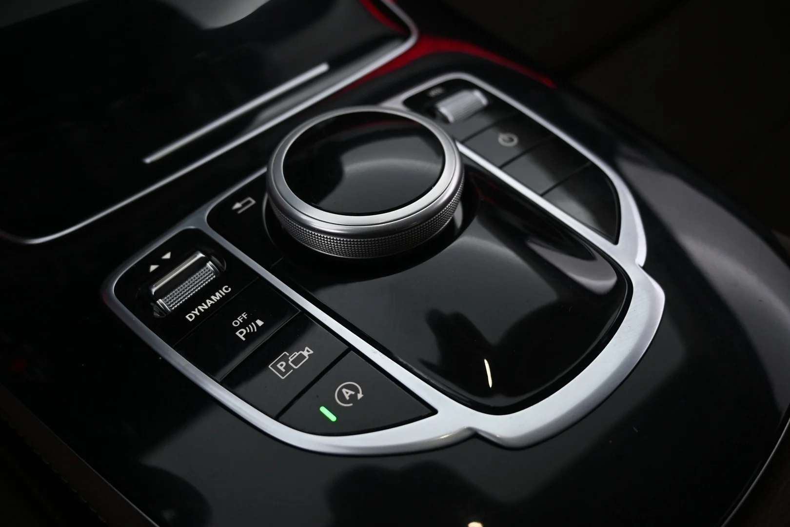 Car Image - 1QKCNIZkk4veKM7L0tP5DW
