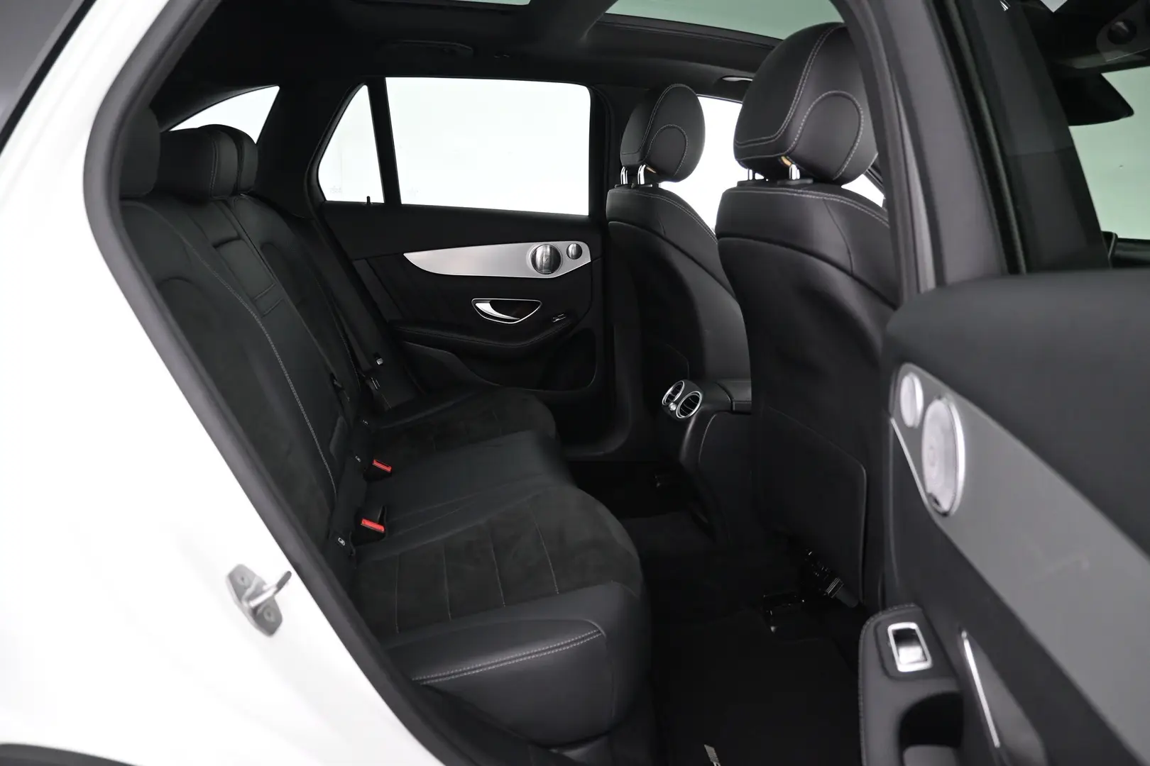 Car Image - 3wmISW7nQ3JaingS0z8Kz6