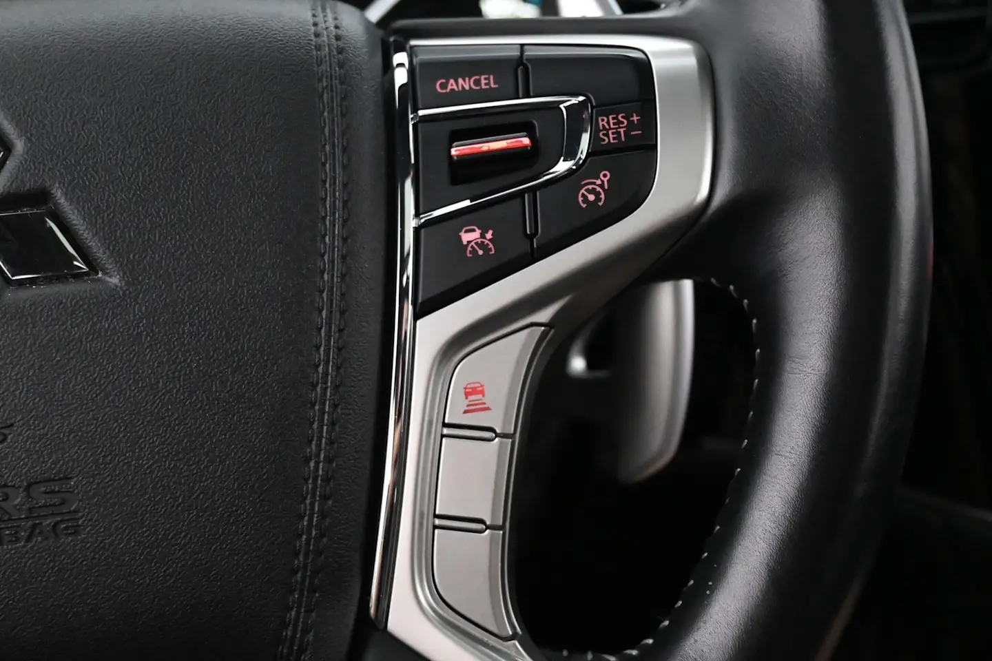 Car Image - 6zxfwu1PeY3rTQr2nNumWx