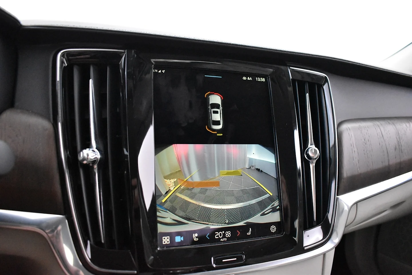 Car Image - 1xKQwIVk54zlvsoHlETM36