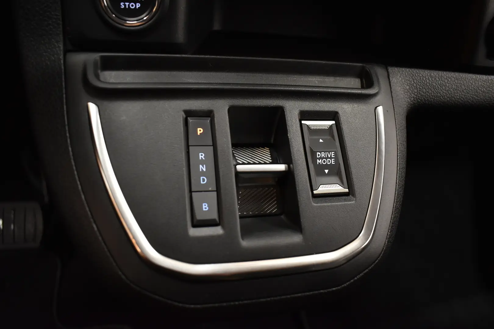 Car Image - 6HnNqyu5J5Dz7bgOiF0ZzJ