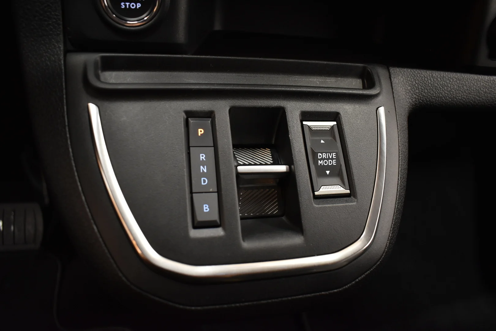 Car Image - 6HnNqyu5J5Dz7bgOiF0ZzJ