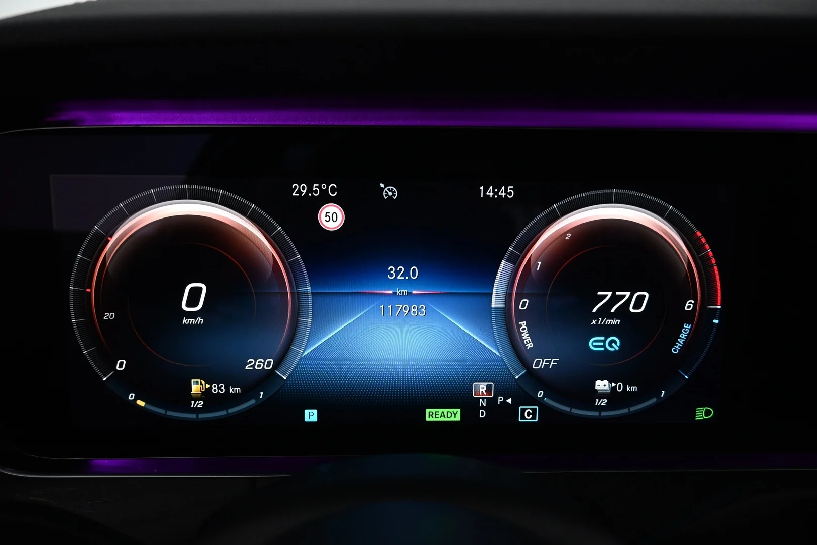 Car Image - 2gRDuRbbyuj6ye9azaan6s