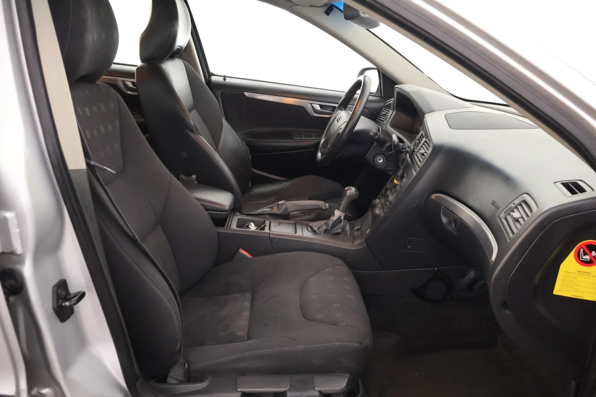 Car Image - 6KhC91tMKlHm6VIt7x8vs1