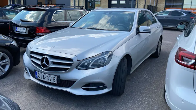 Mercedes-Benz E