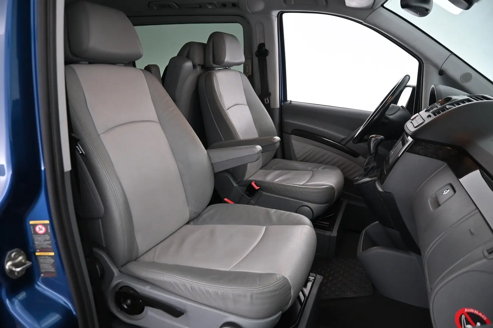 Car Image - 7DhOgUiMj15NMxEpeNlcWp