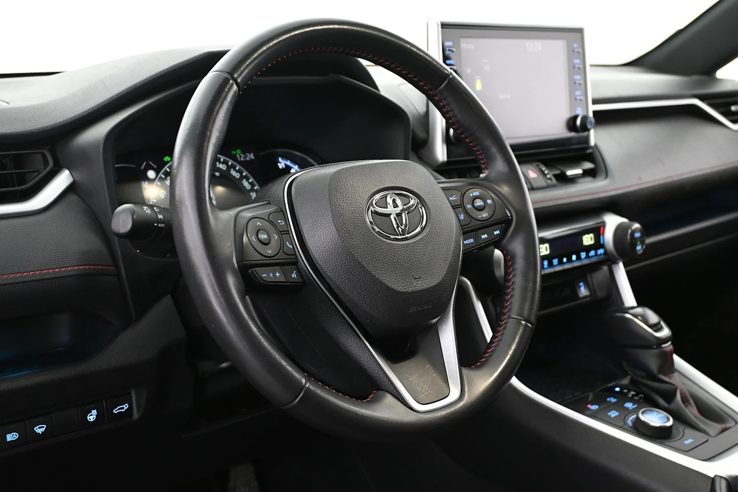 Car Image - 3EiiYGUp6XvJDncb9sjRMa