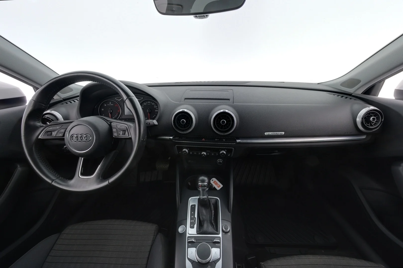 Car Image - 147eS9S4nofgzw5k9M01KX
