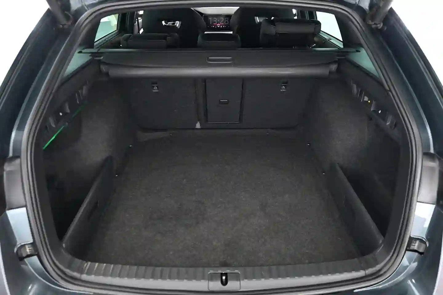 Car Image - 2cBjIo4QXgwH9VsO5qsAPR