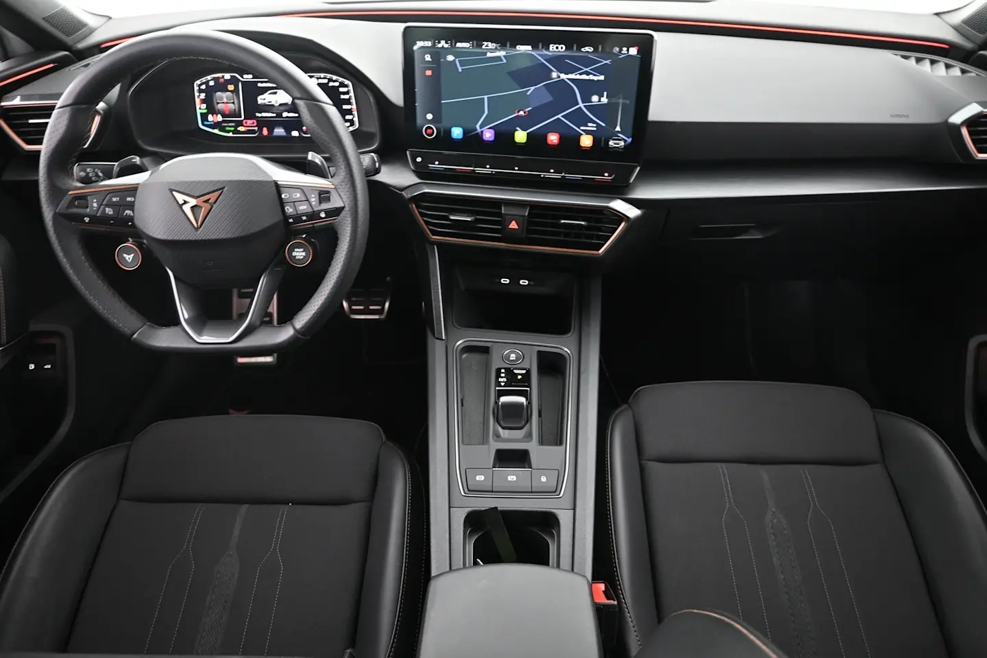 Car Image - 6qUmPknYV8RbM7Ee1X80BK