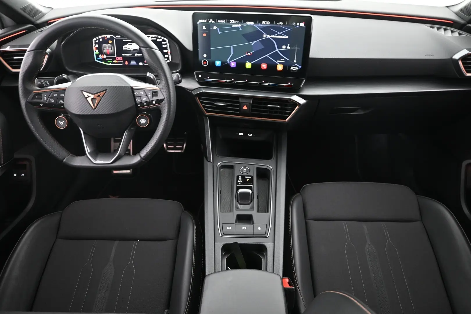 Car Image - 6qUmPknYV8RbM7Ee1X80BK