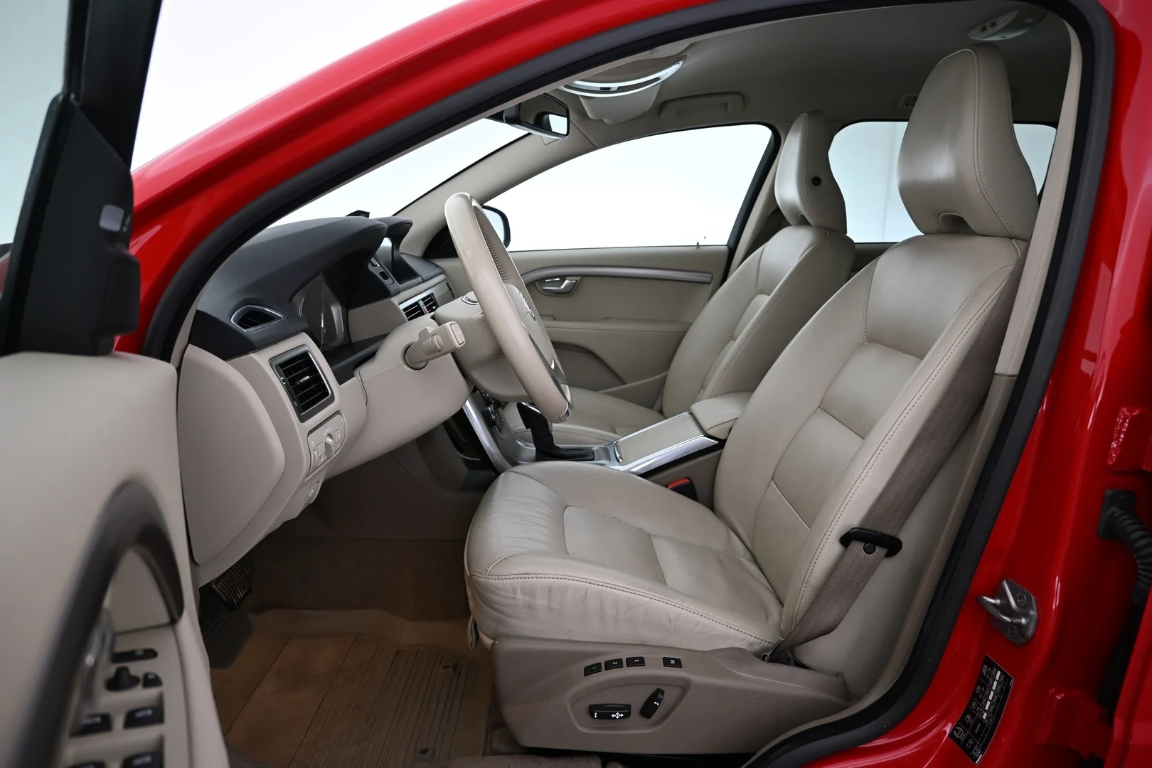 Car Image - 17kFJakzZMDg370pjiC2z4