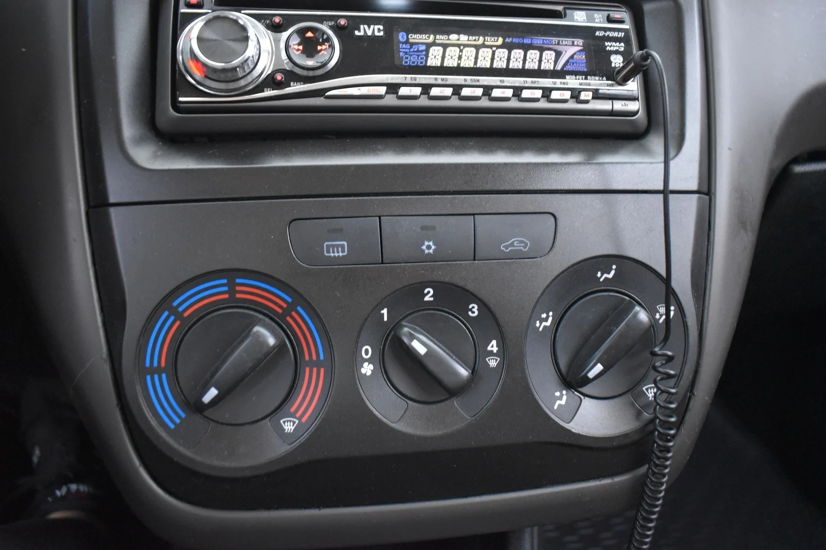 Car Image - 6pRcPJvA3OW694VMF82e8v