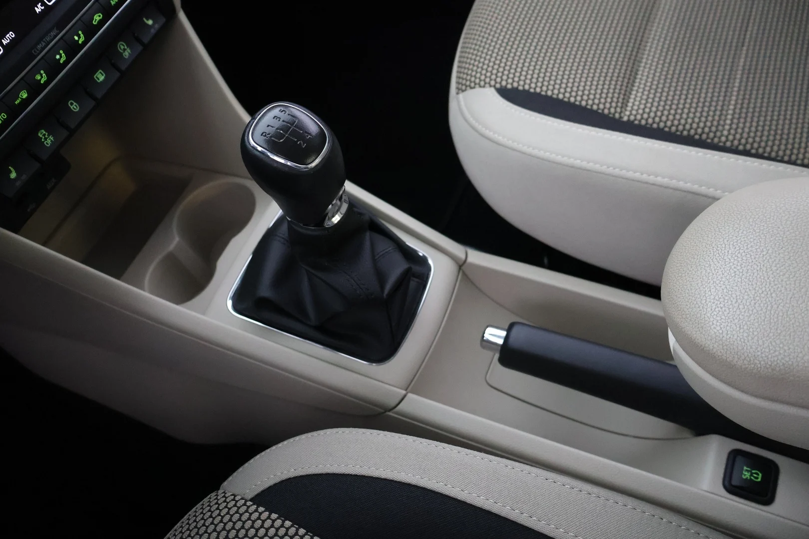 Car Image - 7wzPjxD1rBHffsOvqSRRoS