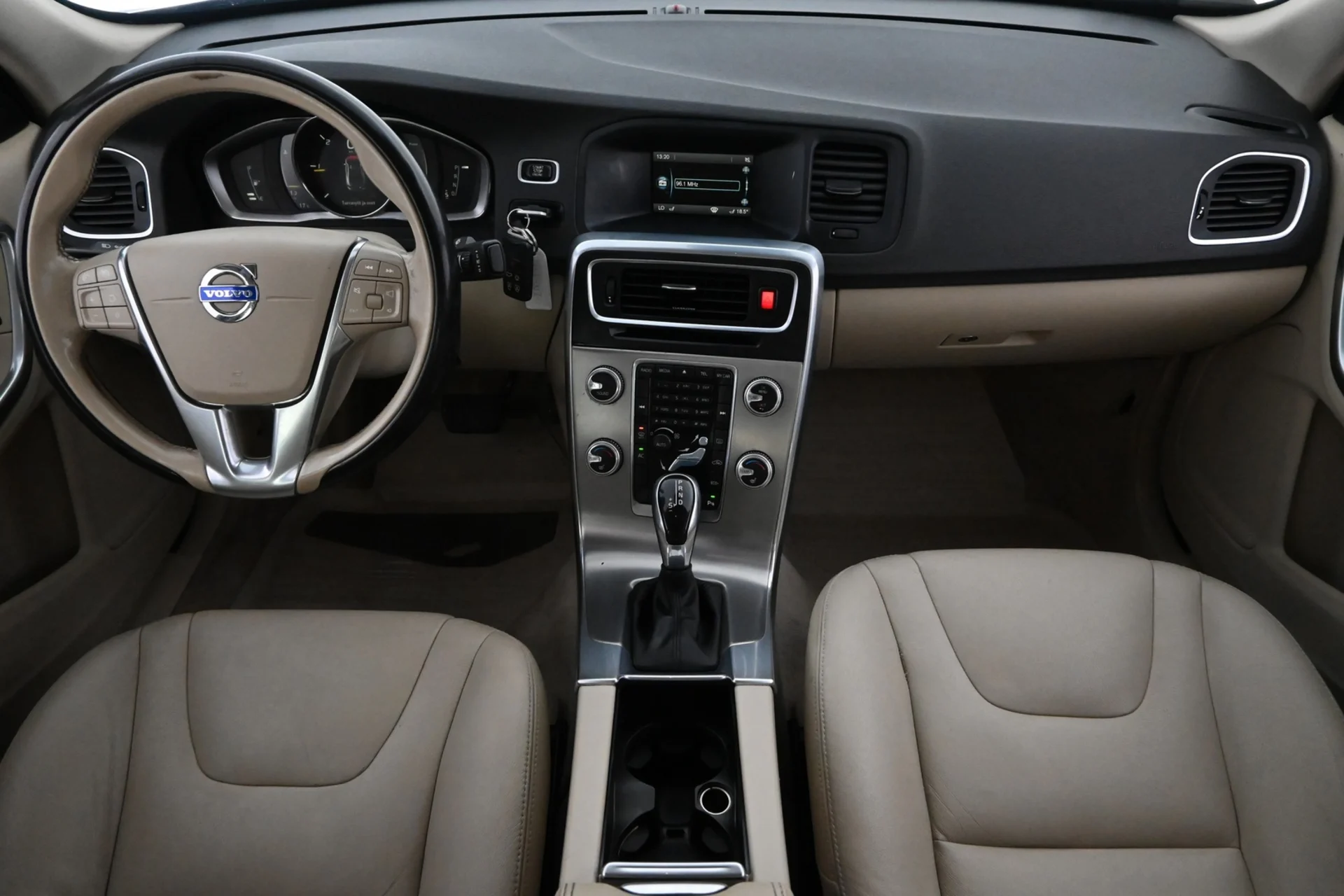 Car Image - kGJS473y6Cvb5cy8QhDmN