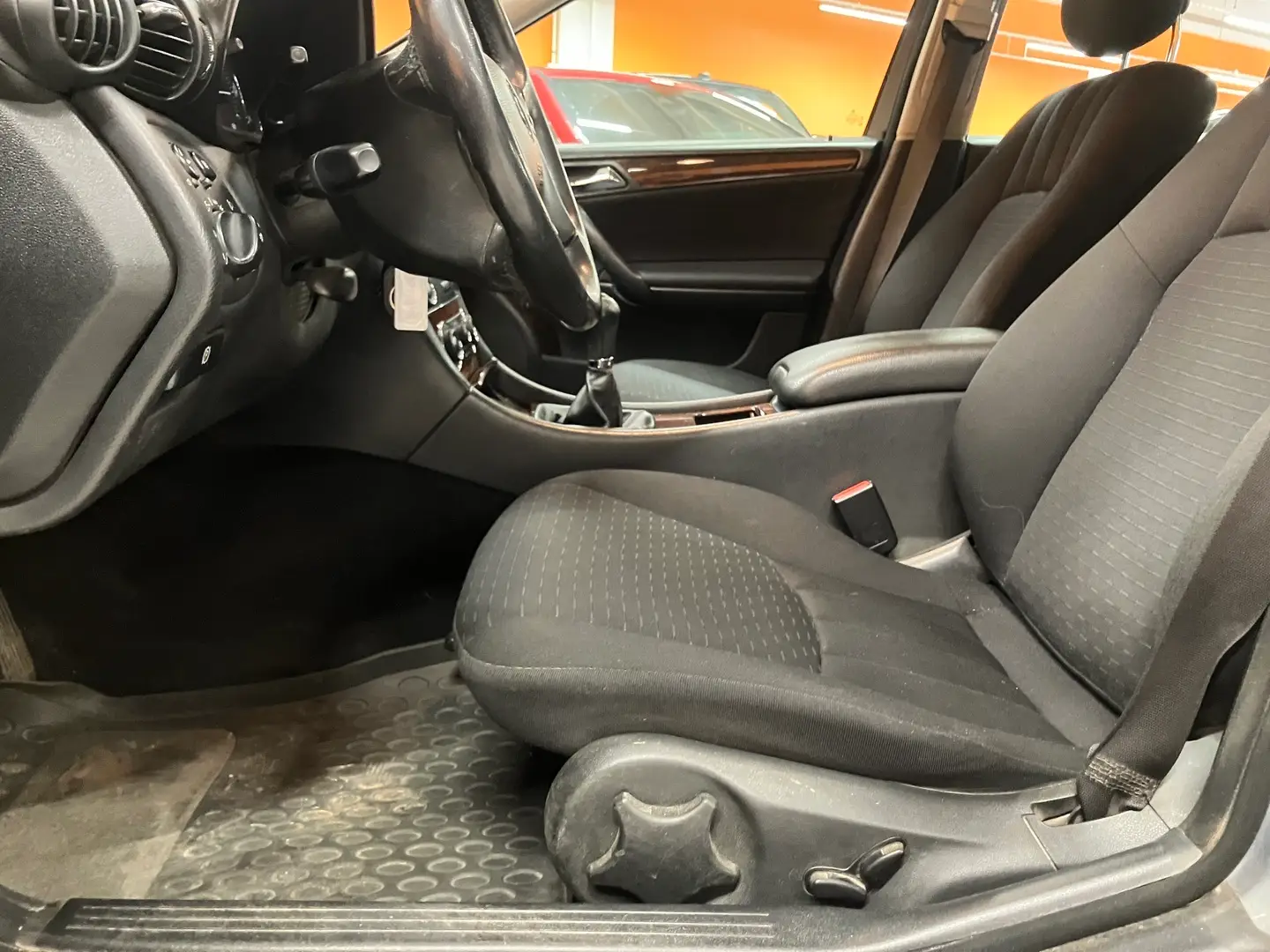 Car Image - 4u2rBXczA3JIgBntdw5uB