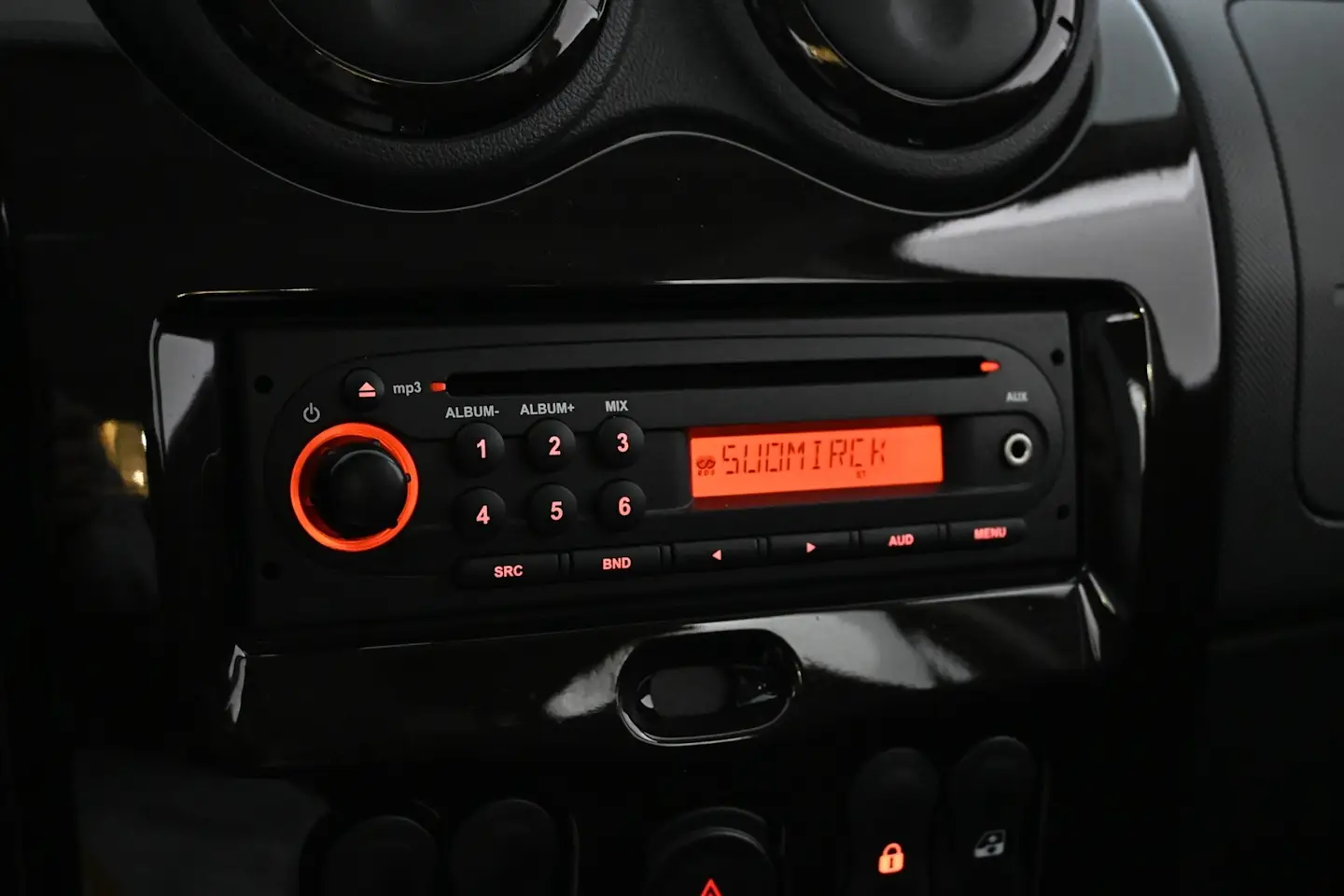 Car Image - FH0xSYGWIhjmWGdmv5fL2