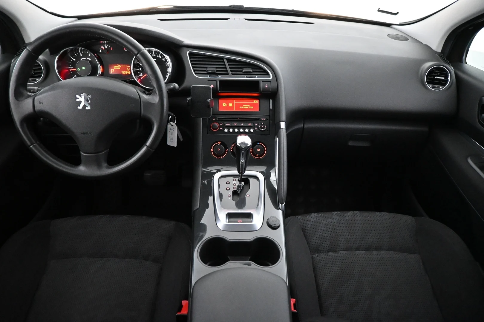 Car Image - 49luV5MdmvvogJkmLwV3ST