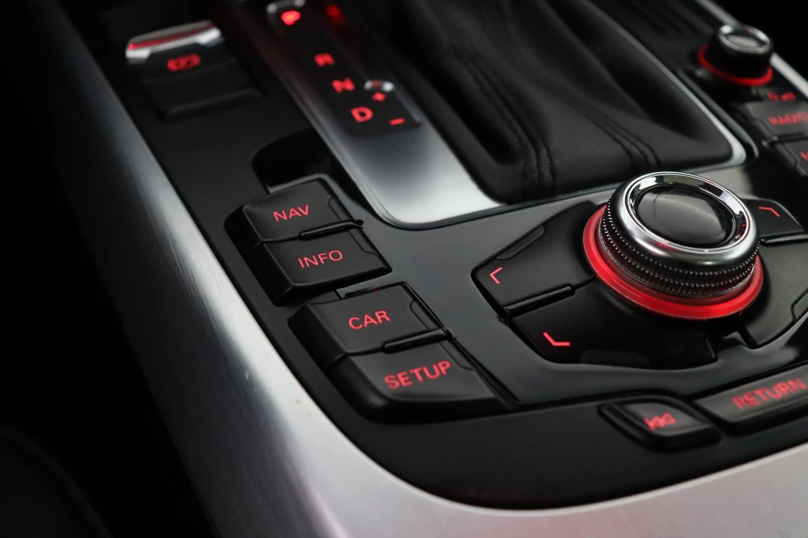 Car Image - 6mHO4FfkiUVsa60gWakEKn