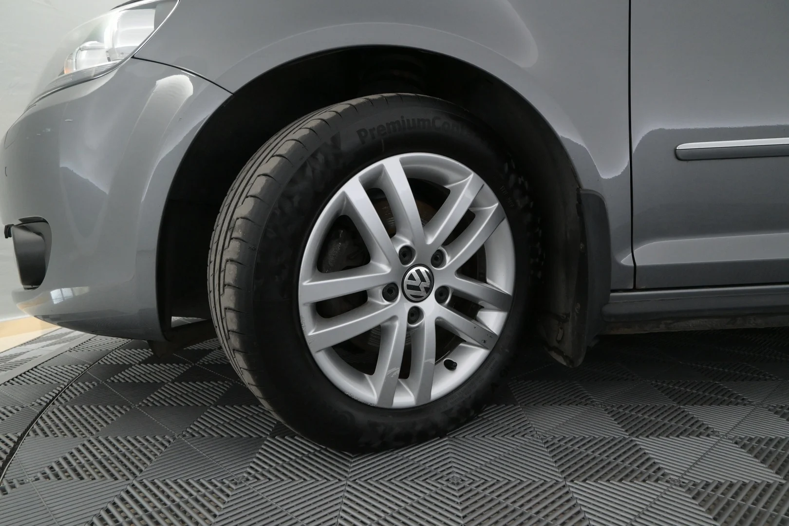 Car Image - 11xvSXnLBRicBsj9a7pYdf