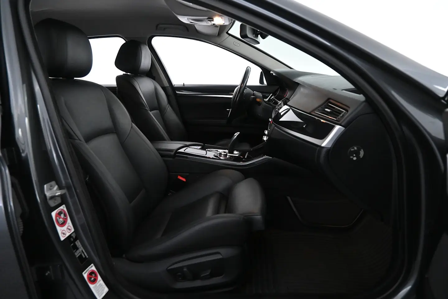 Car Image - 6wUFGOt0gds5QKw59FdHY