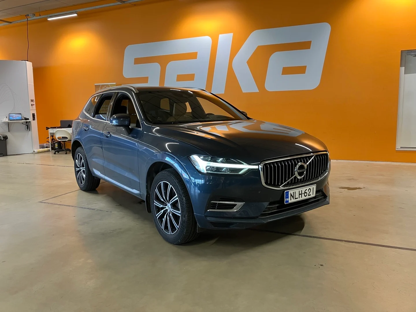 Car Image - 73nZIVg9RRHExzNzz0pv4E