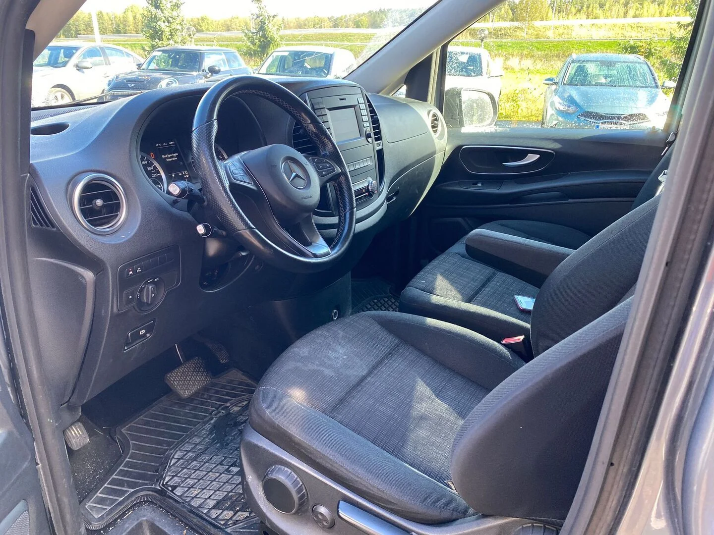 Car Image - 1KjBv4f6XkcDLjf1Ym99DZ