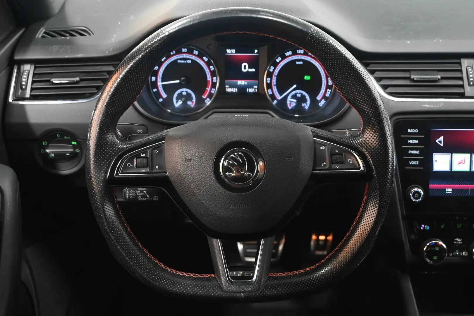 Car Image - 5H5xdlsxe7MTgPO8q6bJ3y