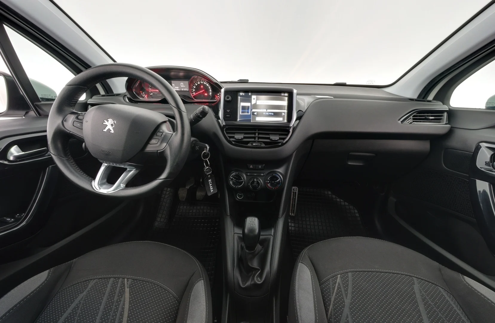 Car Image - 1Q6L3dkXDxAHghwNngaJ67