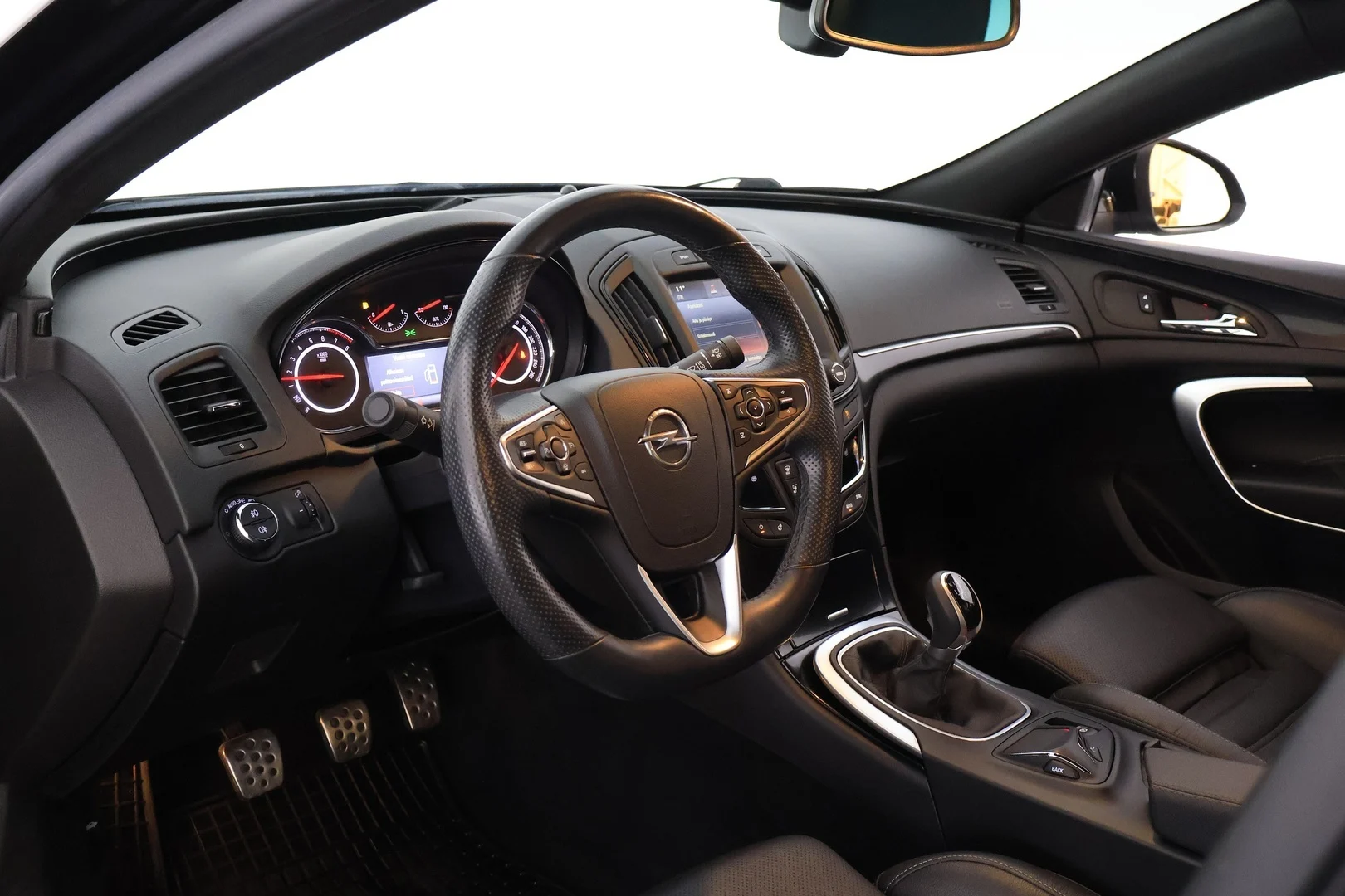 Car Image - 26vRnvS0fuZ4CDP4HoVPjV