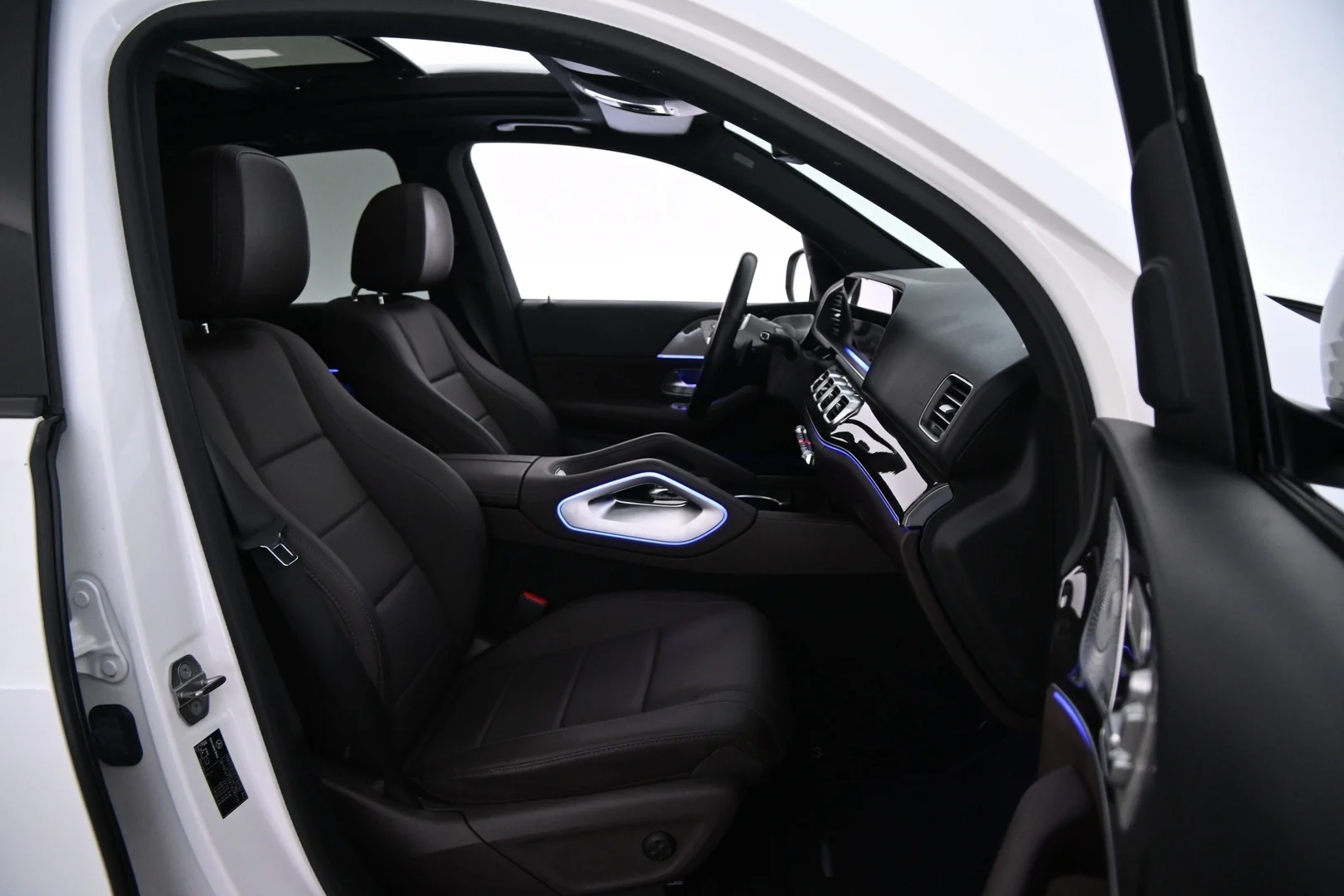 Car Image - 3D5fKcLzSTpk8OKlaDreCY