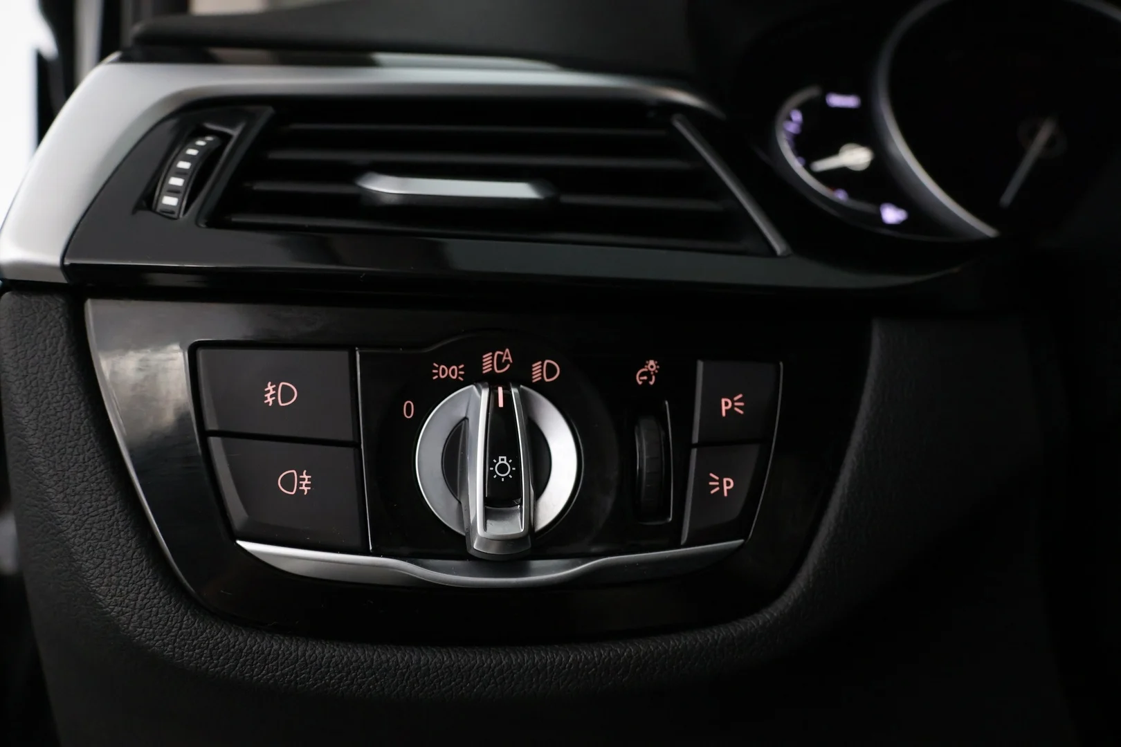 Car Image - 5Cq3ZcohNx6qcirSgVhoH8