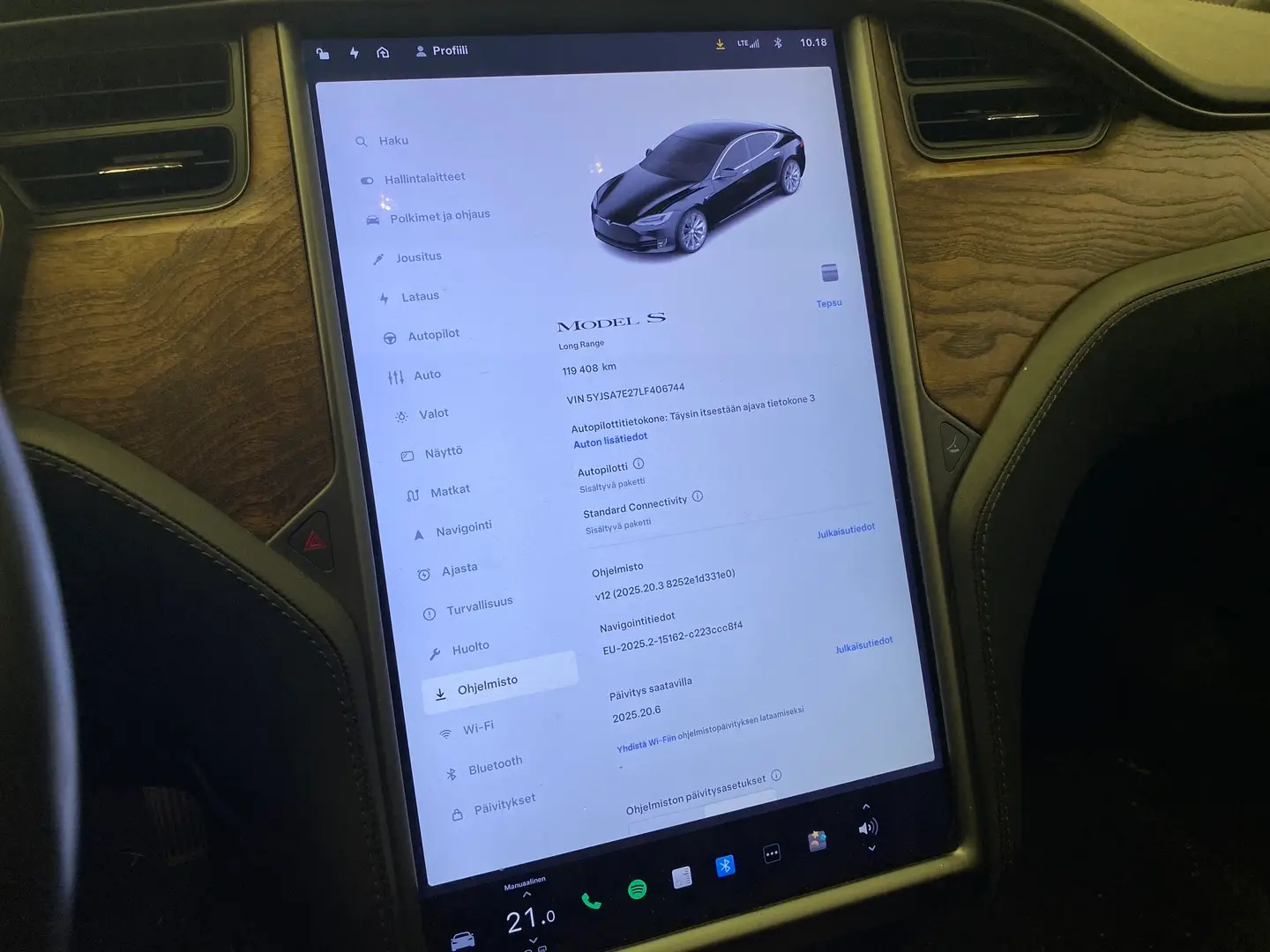 Car Image - 5LjNWqnC8HcoyzKTKqEe6X