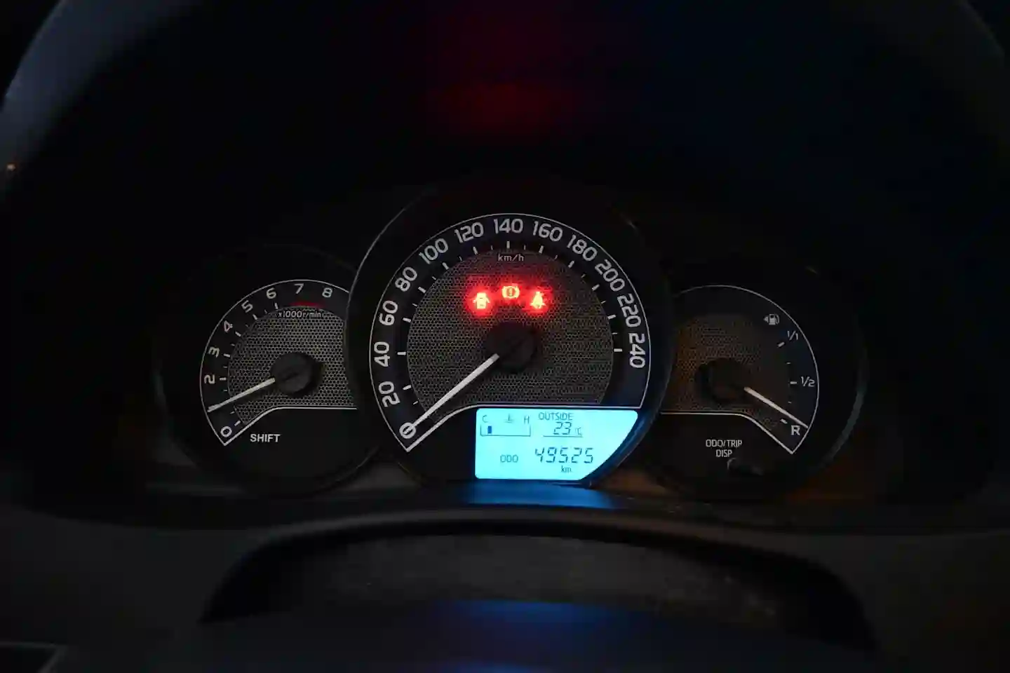 Car Image - 1FgCoj7BS8nRP833VPyLqE
